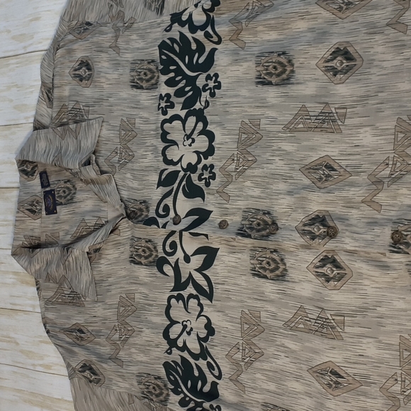 Pacific Coast Highway Casual Button Up Shirt Men's Size XL - Picture 6 of 16